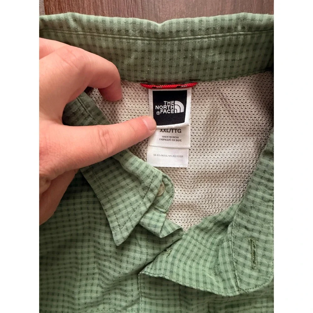 The North‎ Face Mens XXL Short Sleeve Button Up Shirt Green Check Hiking Travel